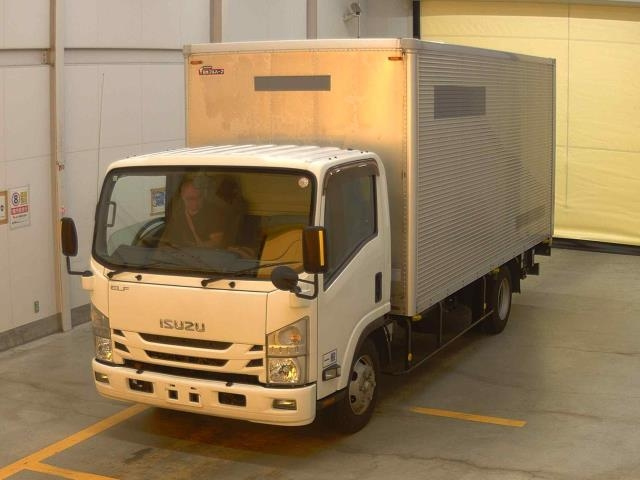 ISUZU ELF — фото