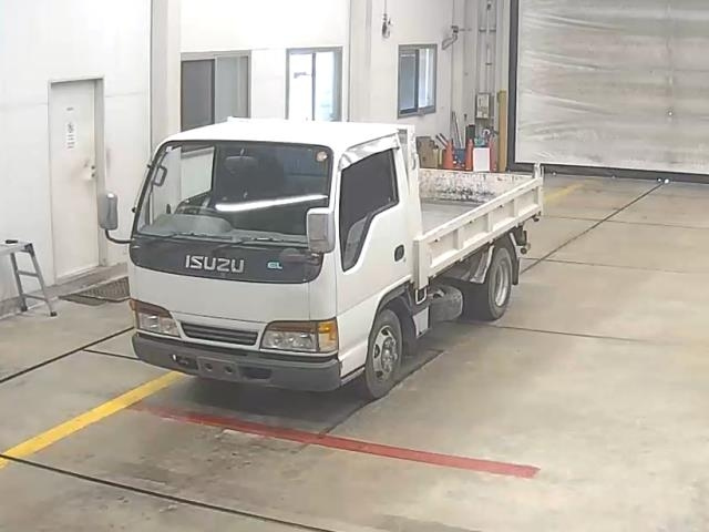 ISUZU ELF — фото