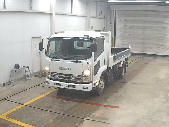 ISUZU FORWARD — фото