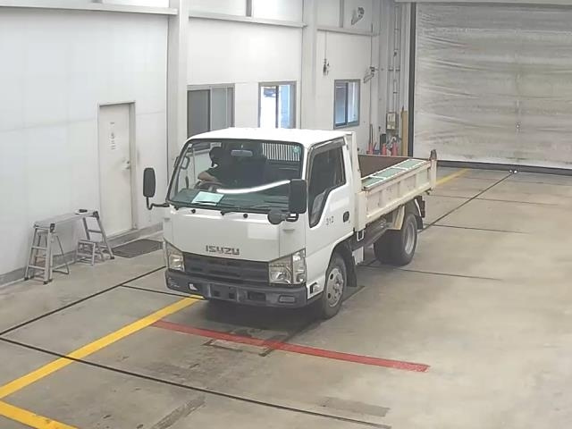 ISUZU ELF — фото