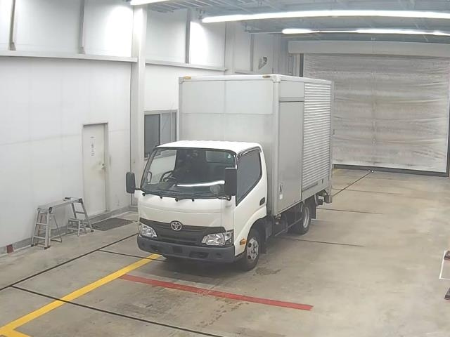 TOYOTA DYNA — фото
