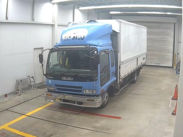 ISUZU FORWARD — фото