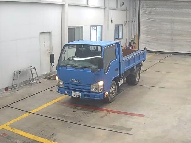 ISUZU ELF — фото
