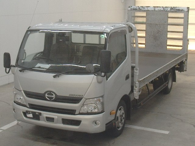 HINO DUTRO — фото