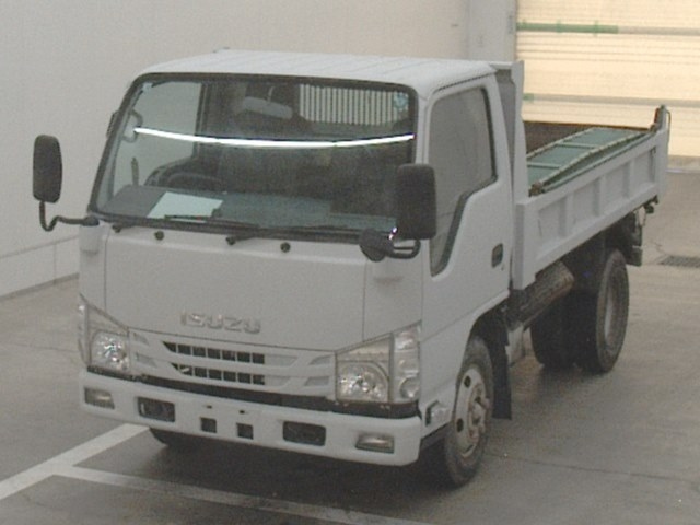 ISUZU ELF — фото