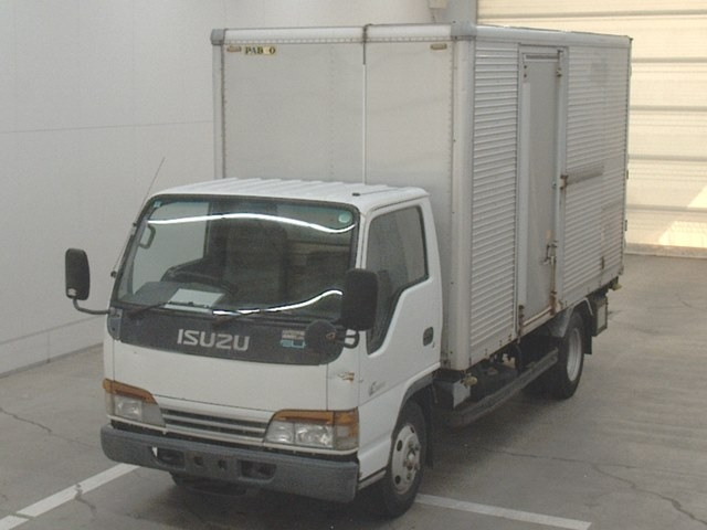 ISUZU ELF — фото