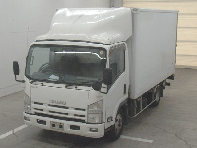 ISUZU ELF — фото