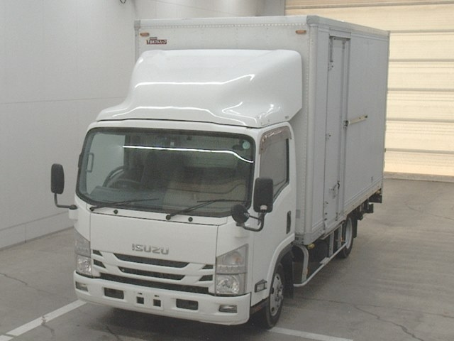 ISUZU ELF — фото