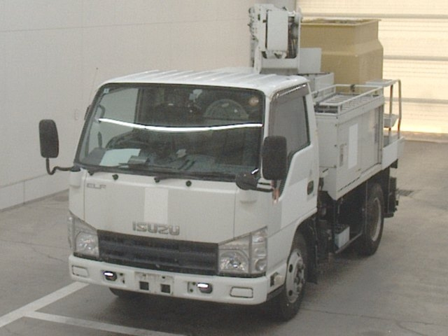 ISUZU ELF — фото