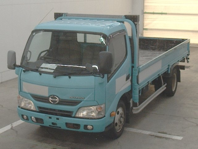 HINO DUTRO — фото