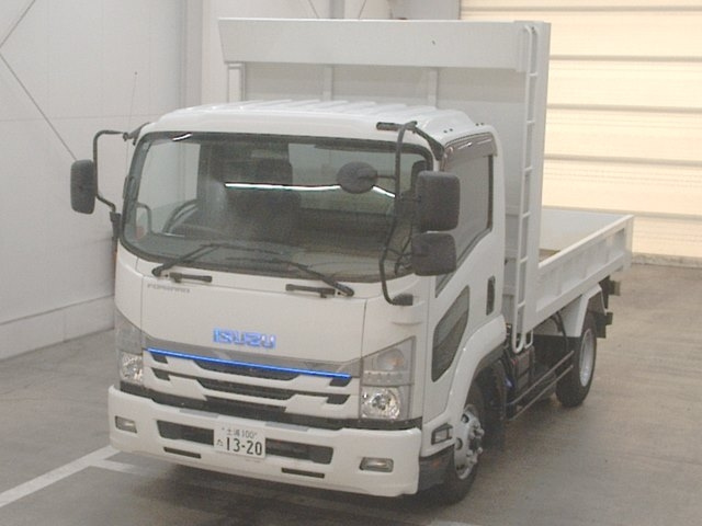 ISUZU FORWARD — фото