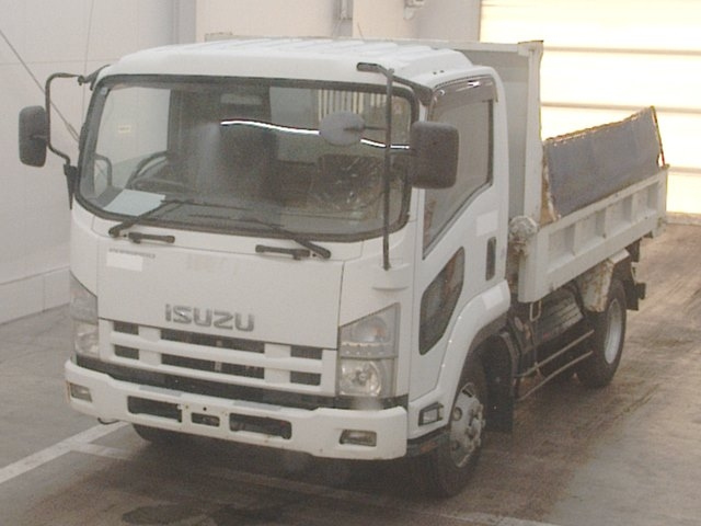 ISUZU FORWARD — фото