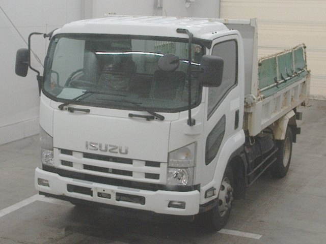 ISUZU FORWARD — фото