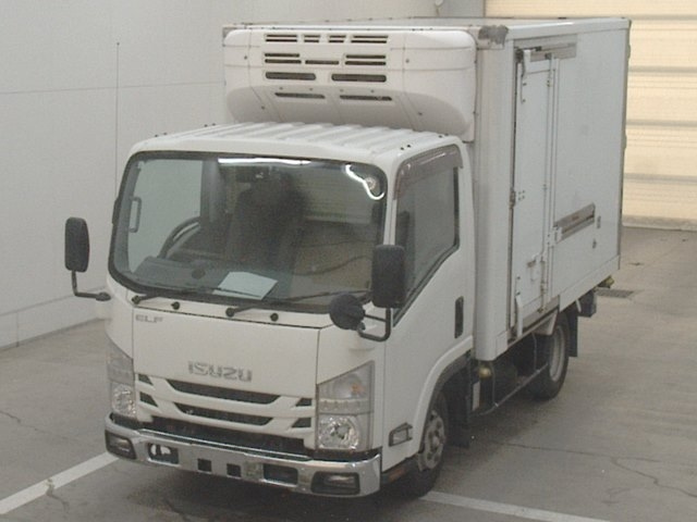 ISUZU ELF — фото