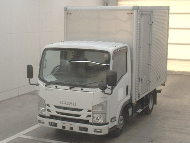 ISUZU ELF — фото