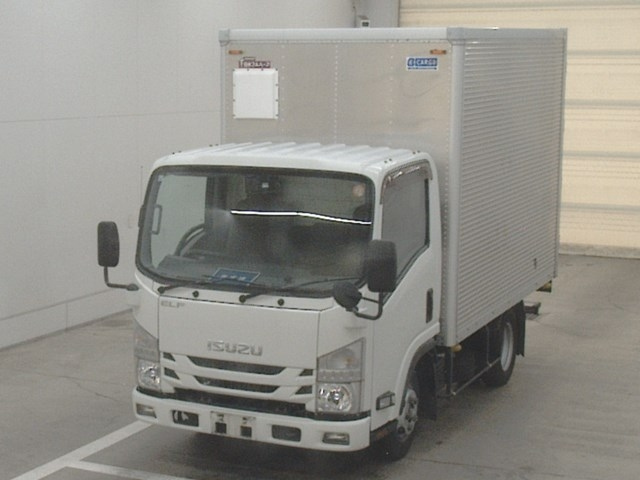 ISUZU ELF — фото
