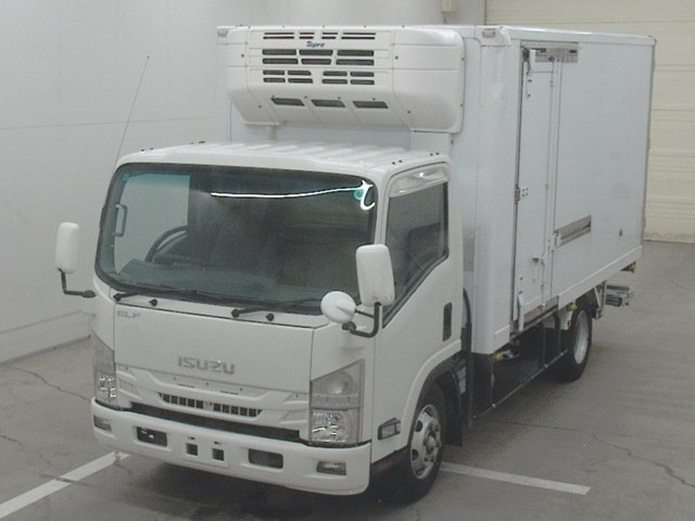 ISUZU ELF — фото