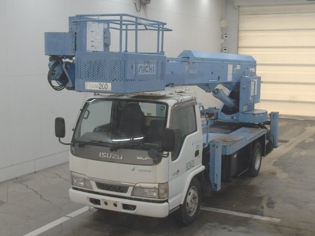ISUZU ELF — фото