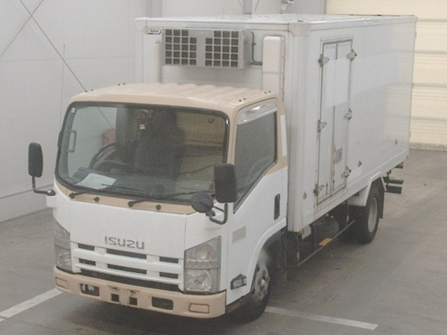 ISUZU ELF — фото