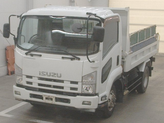 ISUZU FORWARD — фото