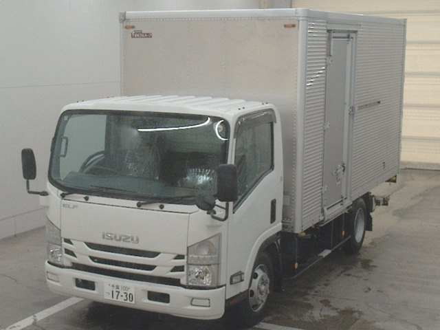 ISUZU ELF — фото