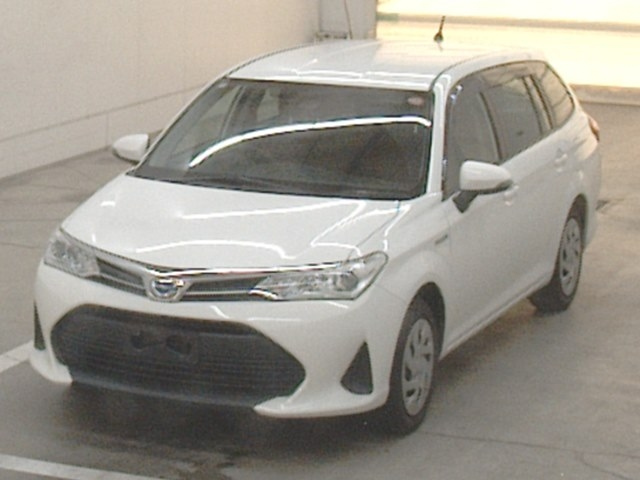 TOYOTA COROLLA — фото