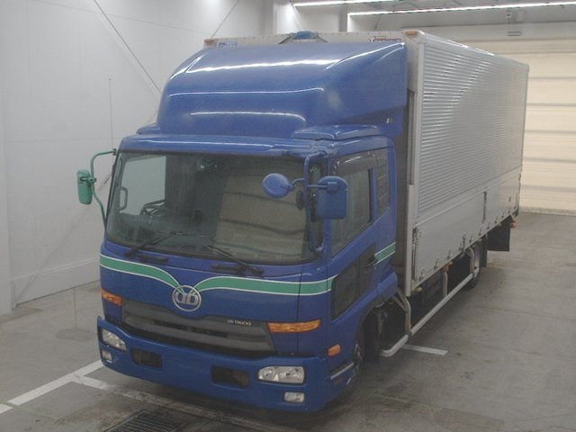 NISSAN CONDOR — фото
