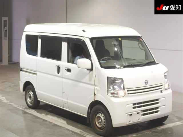 NISSAN CLIPPER — фото