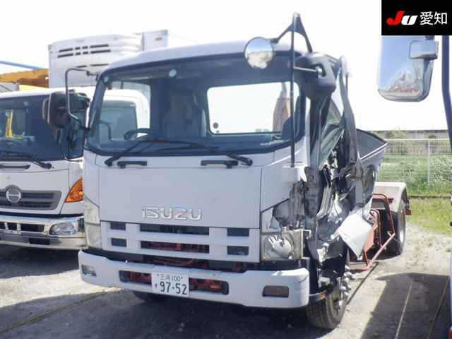 ISUZU FORWARD — фото