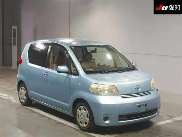 TOYOTA PORTE — фото