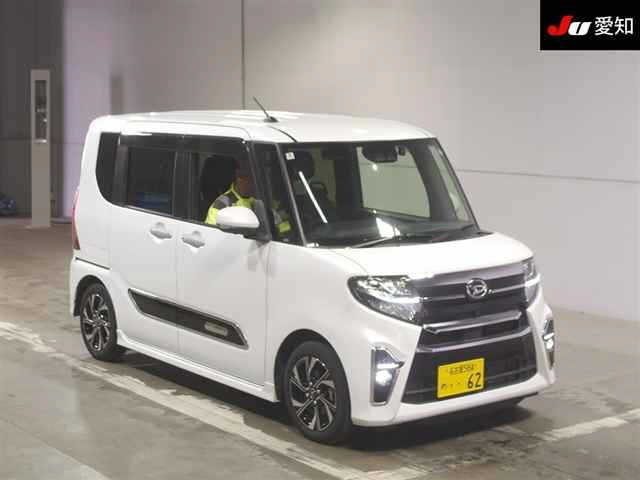 DAIHATSU TANTO — фото