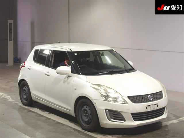 SUZUKI SWIFT — фото