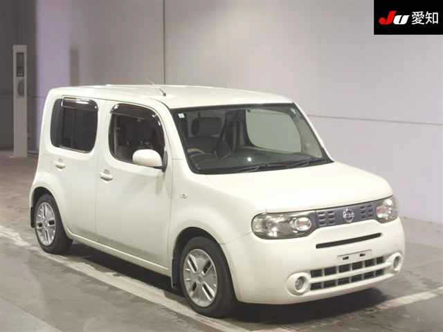 NISSAN CUBE — фото