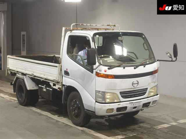 HINO DUTRO — фото
