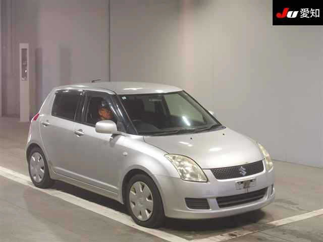 SUZUKI SWIFT — фото