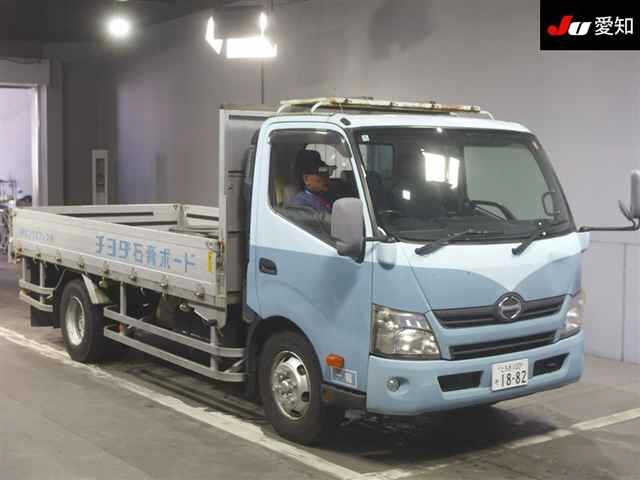 HINO DUTRO — фото