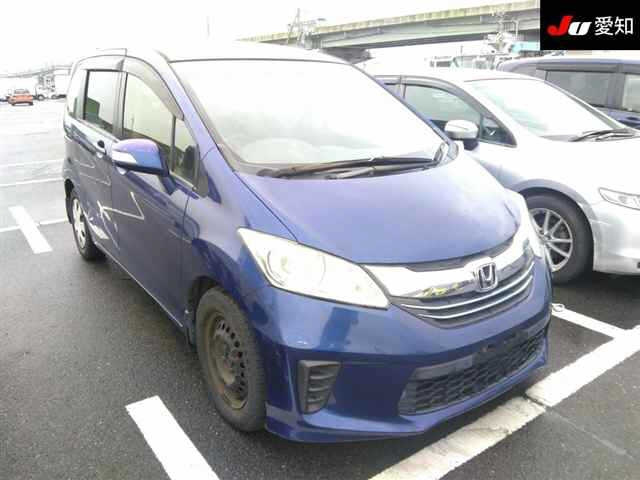 HONDA FREED — фото