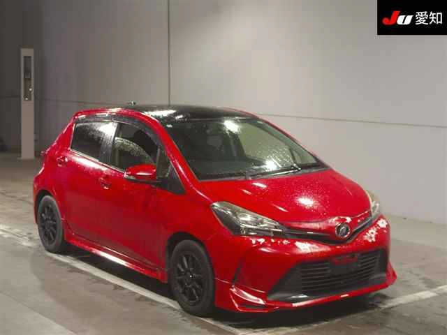 TOYOTA VITZ — фото