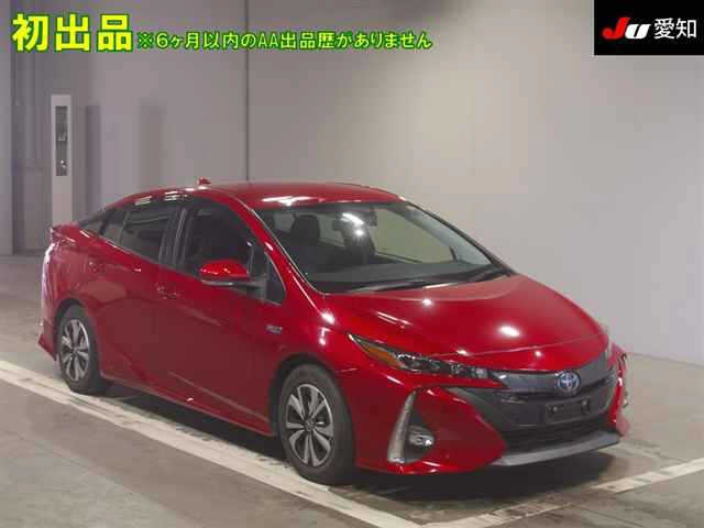 TOYOTA PRIUS — фото