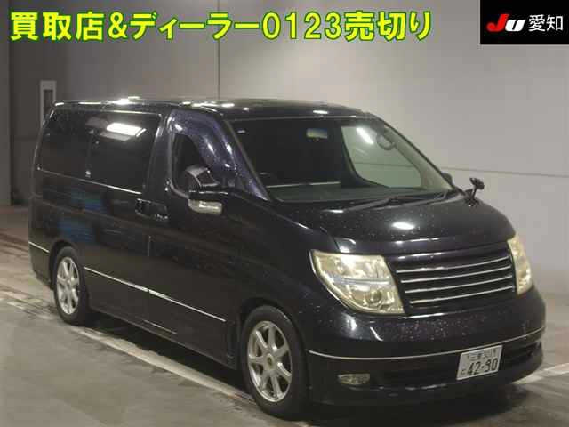 NISSAN ELGRAND — фото