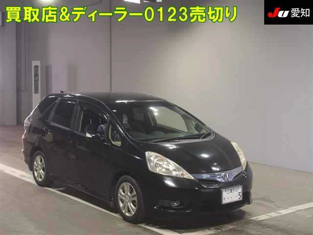 HONDA FIT SHUTTLE