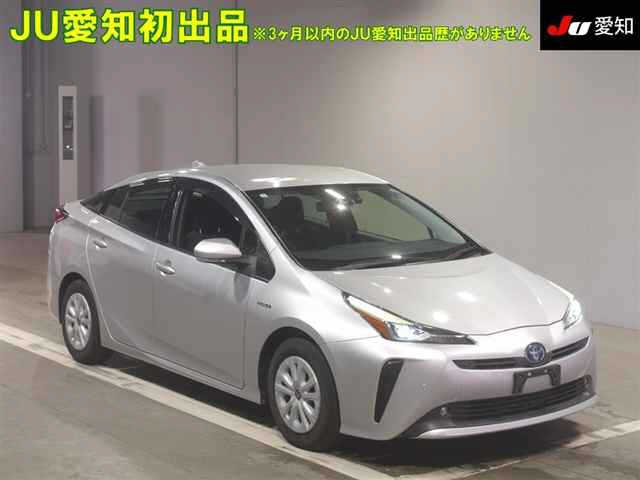 TOYOTA PRIUS — фото