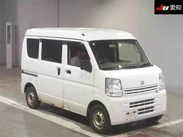 NISSAN CLIPPER — фото