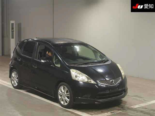 HONDA FIT — фото