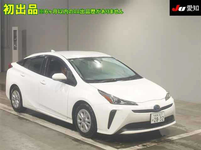 TOYOTA PRIUS — фото