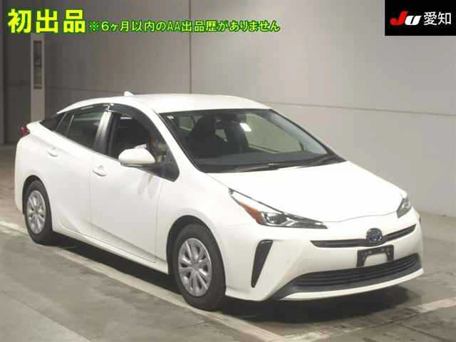 TOYOTA PRIUS — фото