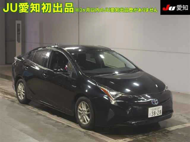 TOYOTA PRIUS — фото