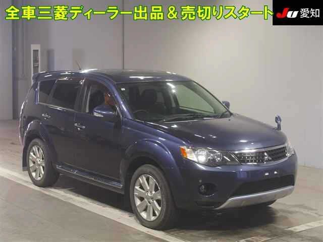 MITSUBISHI OUTLANDER — фото