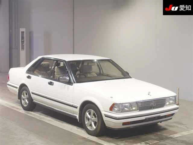 NISSAN GLORIA — фото