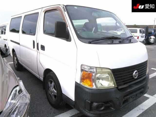 NISSAN CARAVAN — фото